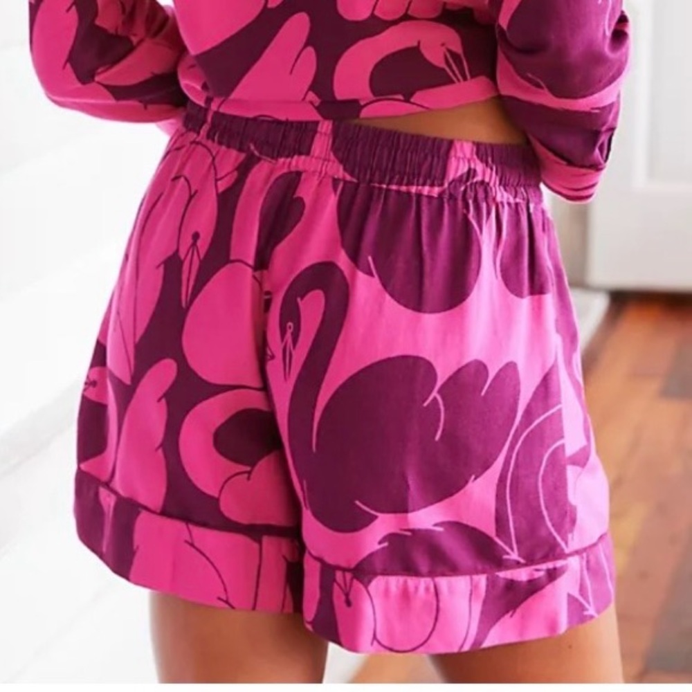 Cecilia Pettersson for Anthropologie purple swan shorts - Picture 3 of 12